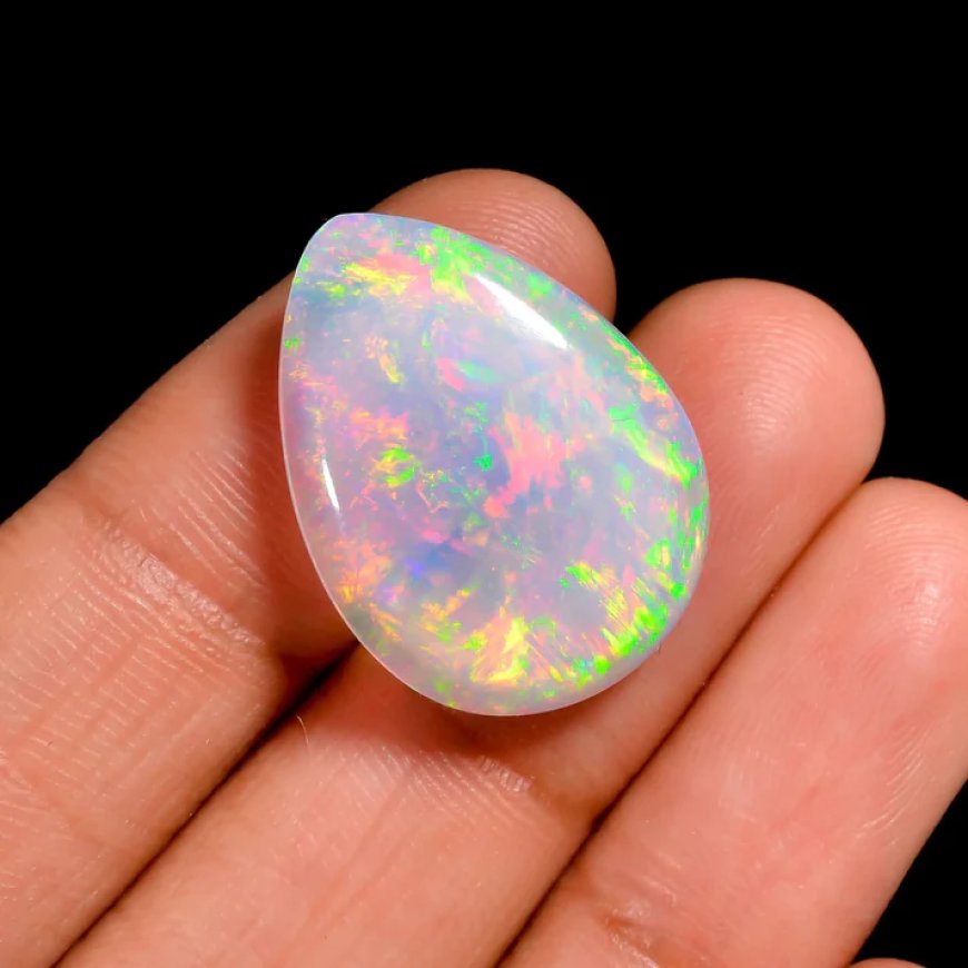 Visualizing the Multi-Color Fire of Ethiopian Opal