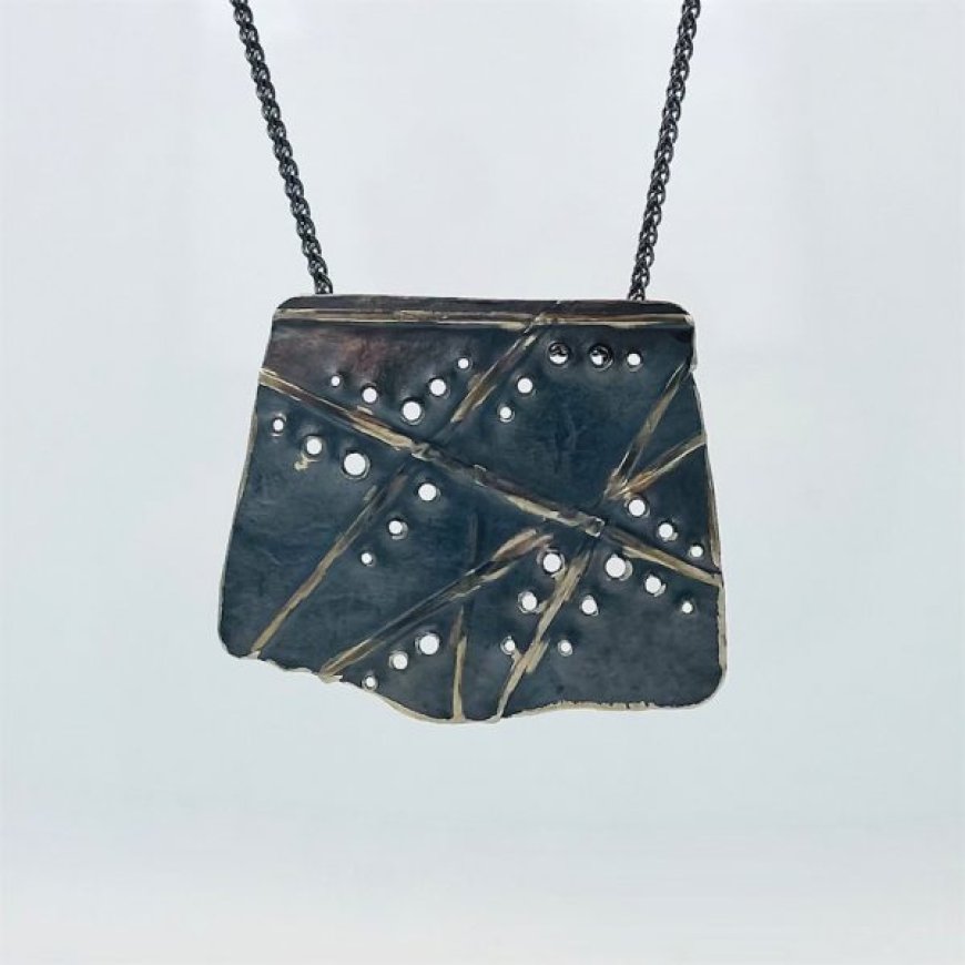 Jewellers in Marlow Creating Beautiful Custom Jewellery