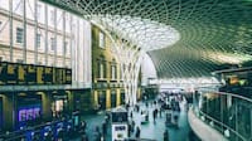 How to Travel Between London Heathrow and the King's Cross Area Cheaply