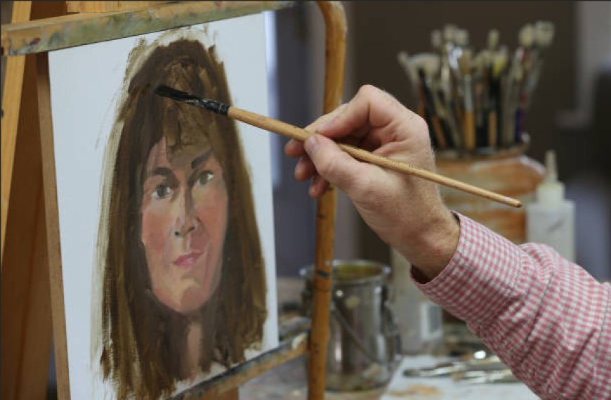 What to Include in a Custom Portrait Brief Before an Artist Starts Painting