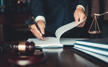Contract Framing and Drafting: Why You Need a Contract Lawyer
