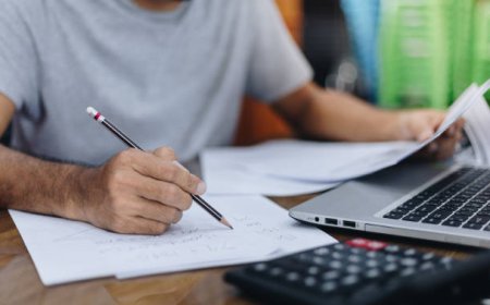 How to Write a Finance and Accounting Assignment Successfully