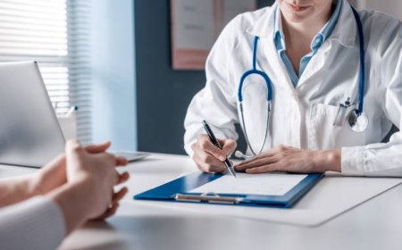 Common Causes of Neck Pain and How Chiropractic Care May Help