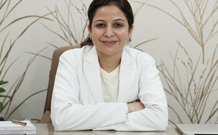 Best gynecologist in Delhi - Dr Rhythm Gupta