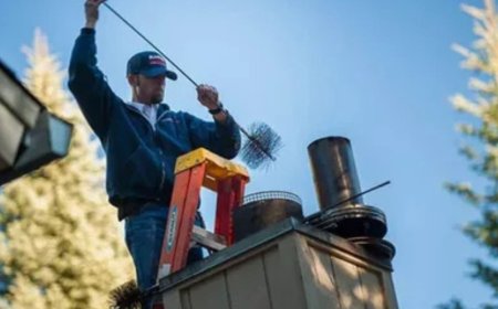 How can Homeowners Choose Chimney Cleaning Services in Salem?