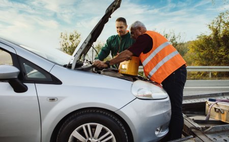 Common Car Emergencies and When to Call for Professional Assistance
