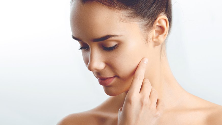 What is the average cost of earlobe reduction?