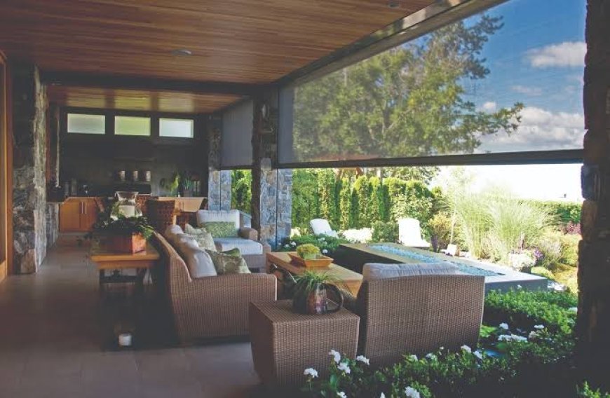 The Convenience of Retractable Screens for Your Patio Space