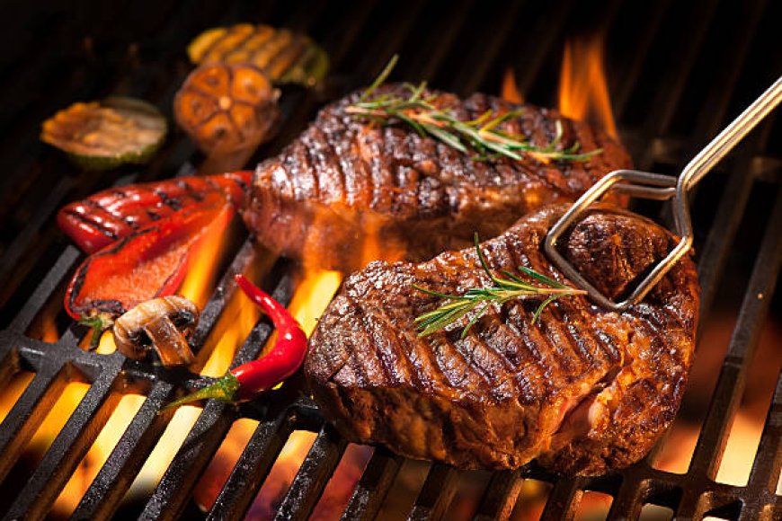 Why Every Serious Pitmaster Eventually Ends Up Buying a BBQ Pit Trailer
