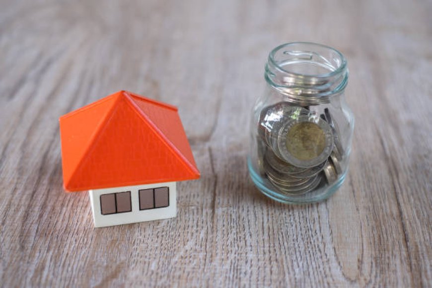 How Does a Mortgage Lender Help With the Home-Buying Process?