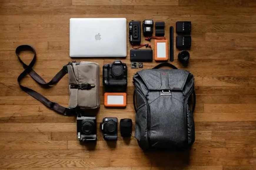 What Are the Essential Camera Accessories Every Lifestyle Photographer Needs?