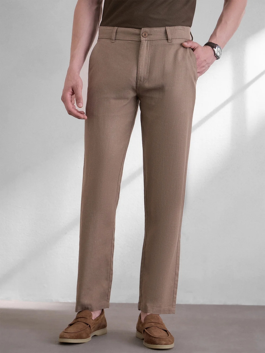 Can All Day Comfort Trousers for Men Still Look Sharp at Work?