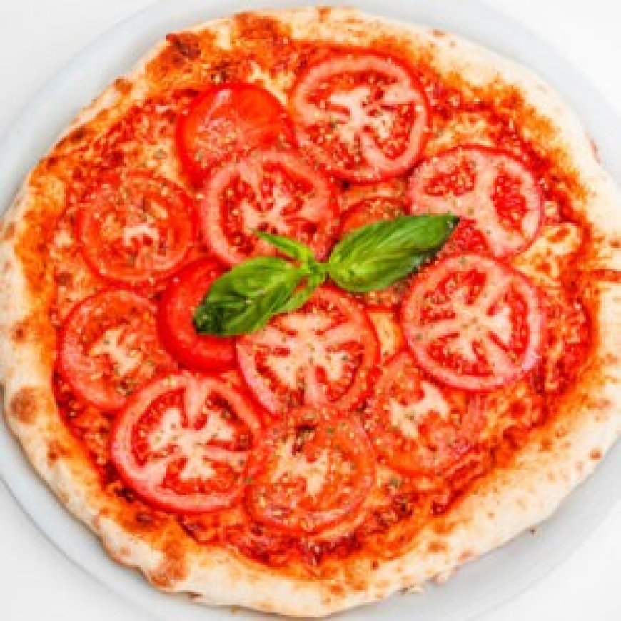 Best Pizza in Marbella: Discover the Tucan Bakery Experience
