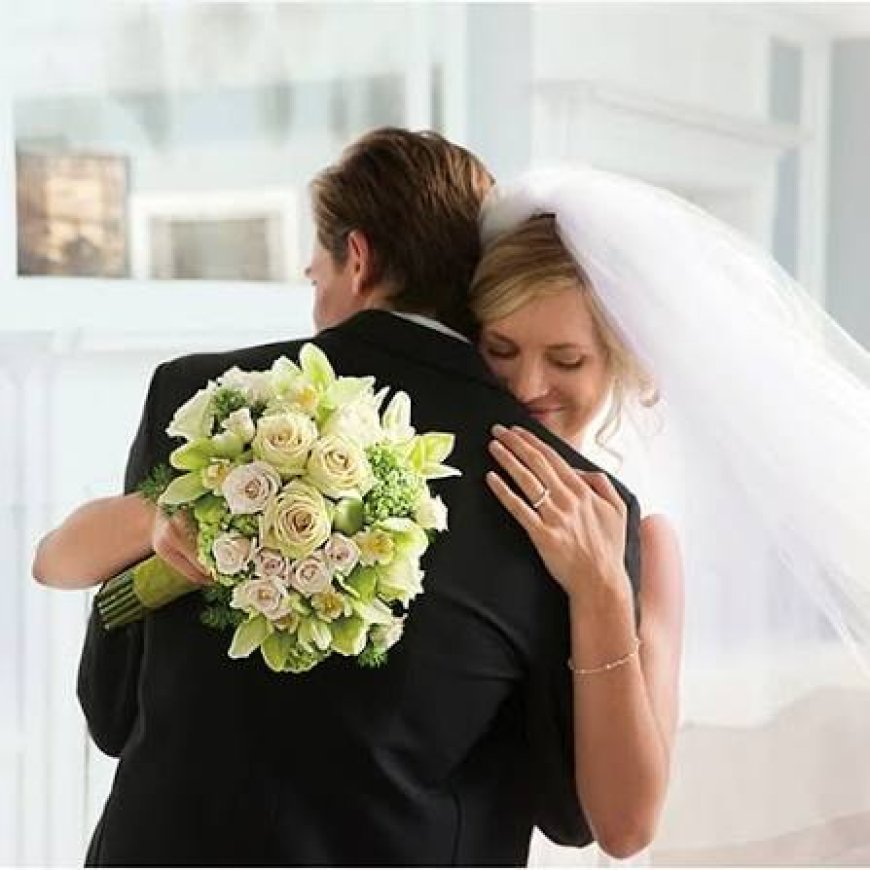 Why the Wedding Florist Conversation Should Happen Before Almost Everything Else